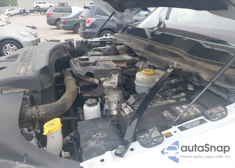 2024 Ram 2500 Tradesman 4X4 6'4 Box from USA, damaged, VIN 3C6UR5CL7RG309801